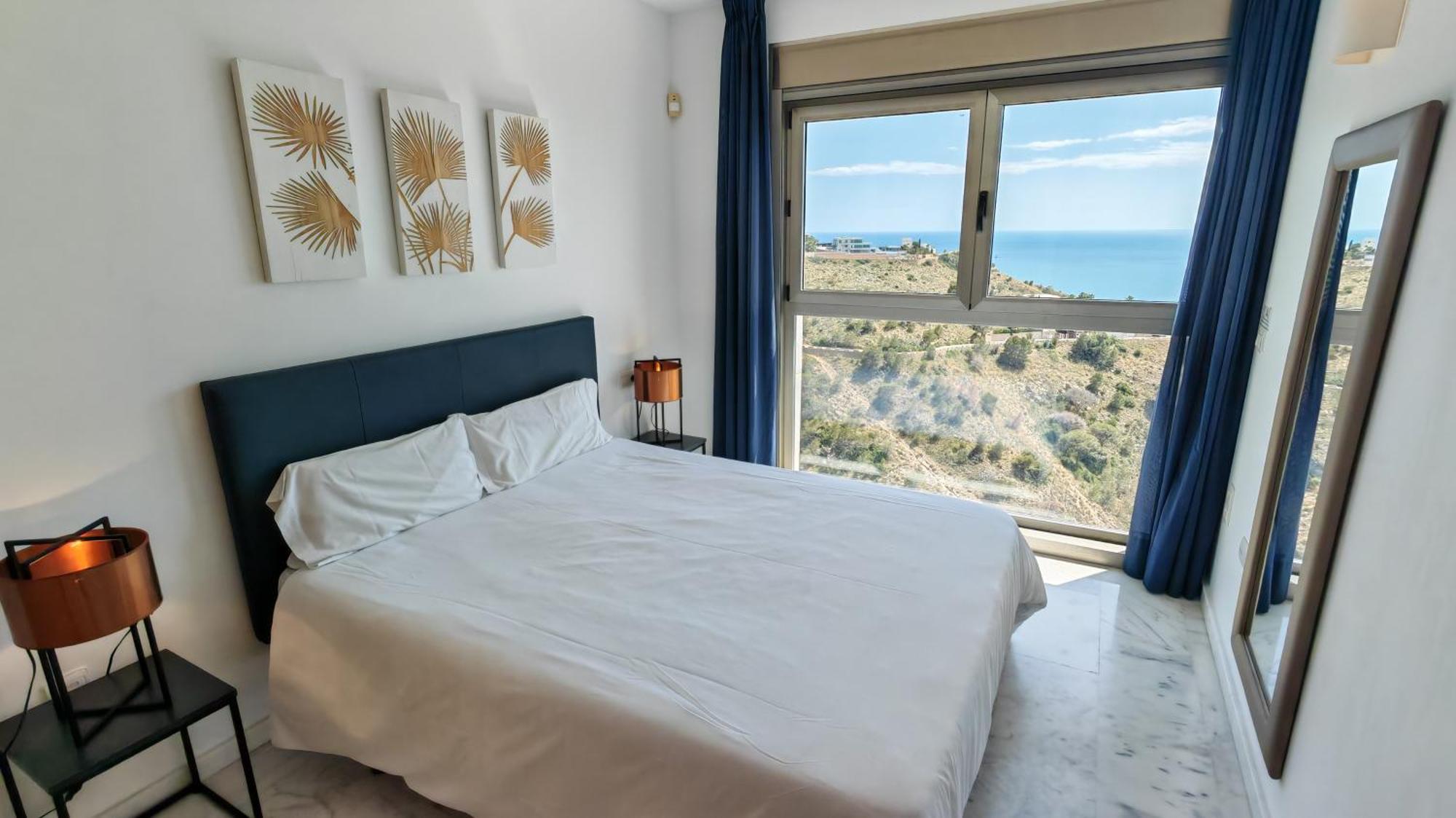 Benidorm High Rise Apartments - Sea Views - Torre Lugano Bagian luar foto
