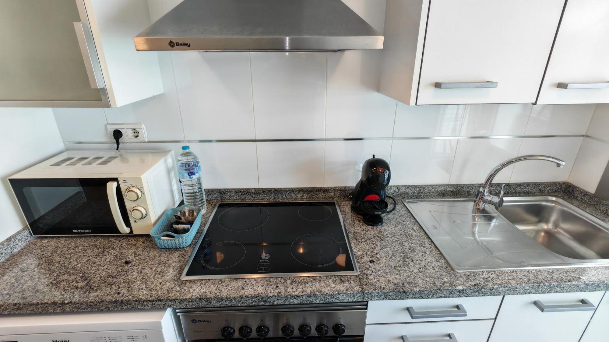 Benidorm High Rise Apartments - Sea Views - Torre Lugano Bagian luar foto
