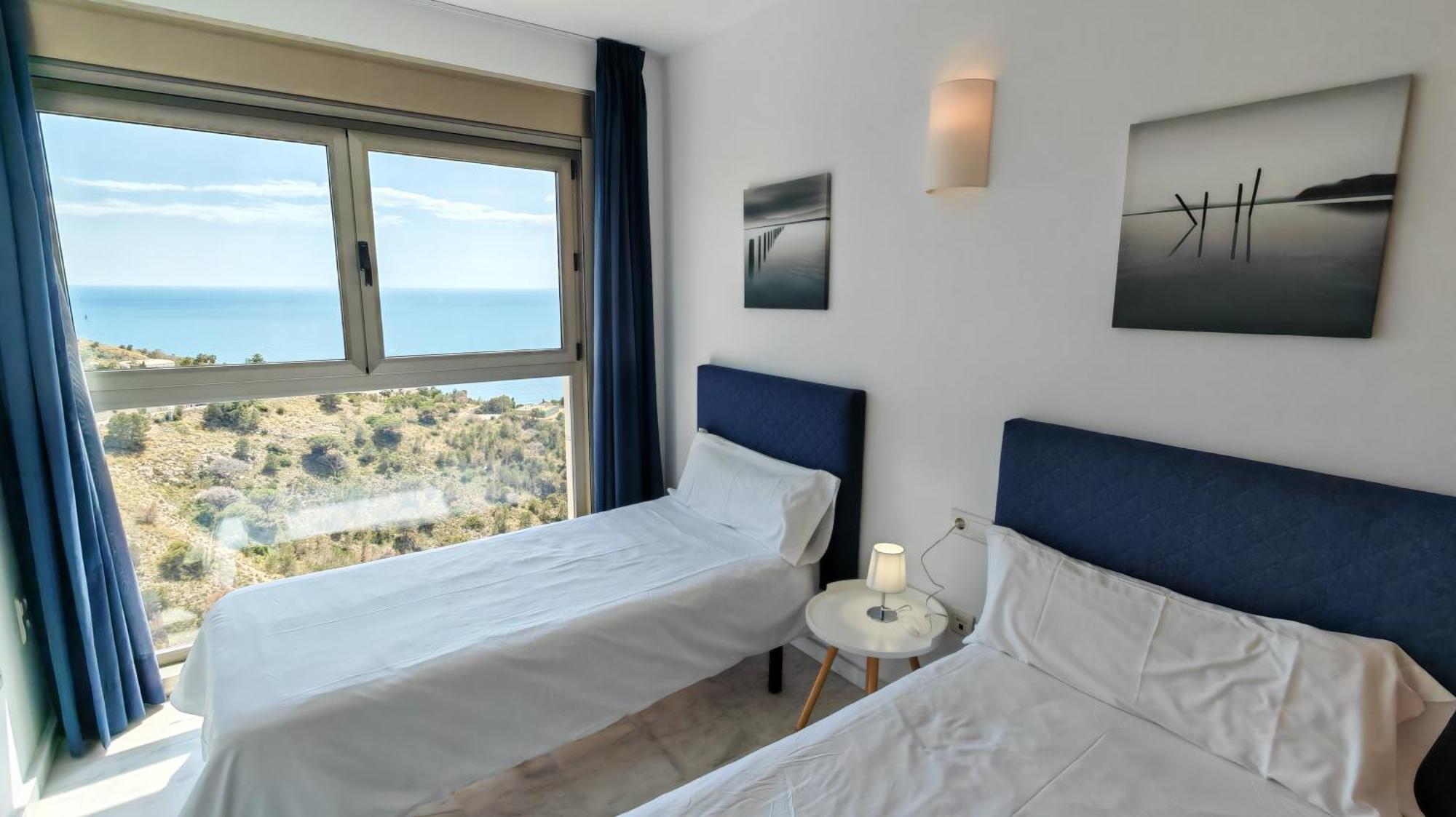 Benidorm High Rise Apartments - Sea Views - Torre Lugano Bagian luar foto