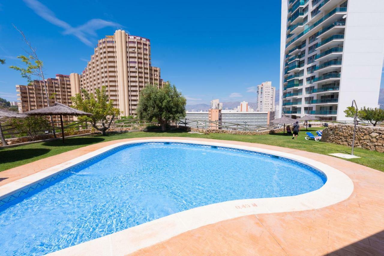 Benidorm High Rise Apartments - Sea Views - Torre Lugano Bagian luar foto